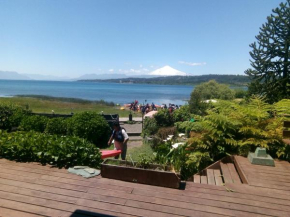  Volcano & Lake Family Hostel  Вильяррика